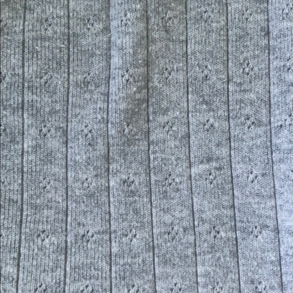 gray zelly top - Picture 4 of 5